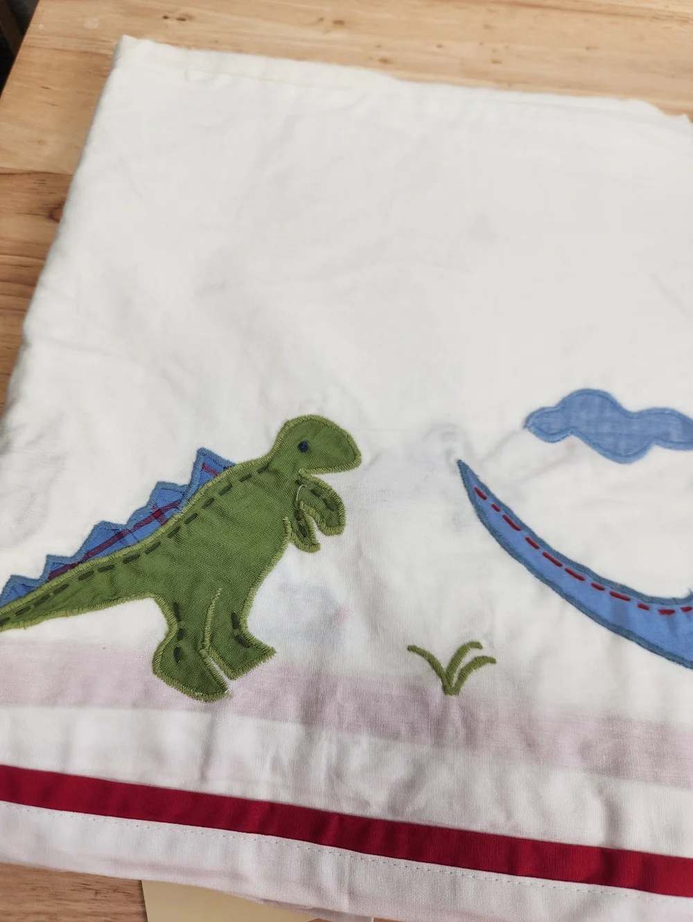 Pottery Barn Kids Super Saurus Crib Bedskirt Dinosaurs T-Rex Brontosaurus NOS